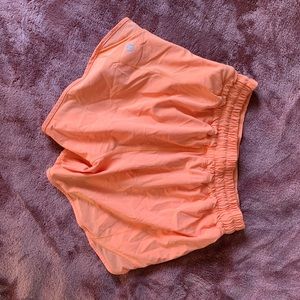 Lululemon Hotty Hot High-Rise Shorts 2.5”